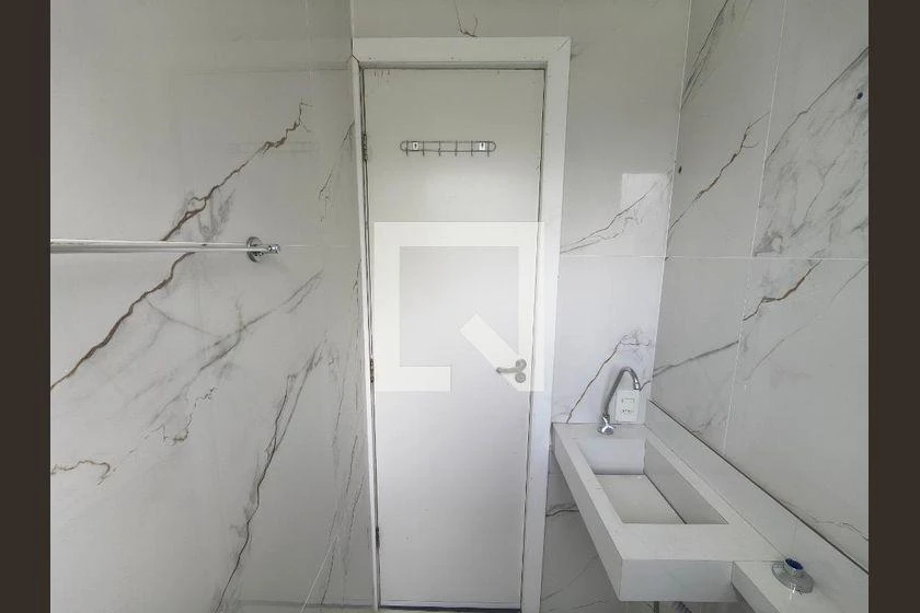 Квартира в оренду з 2 спальнями та душем у склі — photo 9
