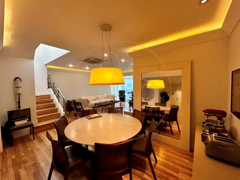 Furnished apartment, 419 m², with a bathtub — photo 25