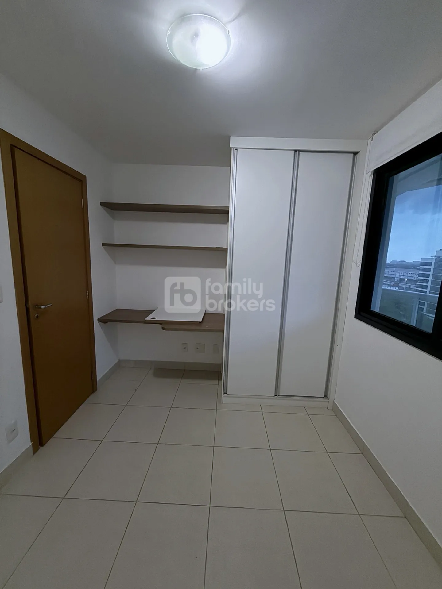 2-bedroom apartment in a building with a sauna — photo 5