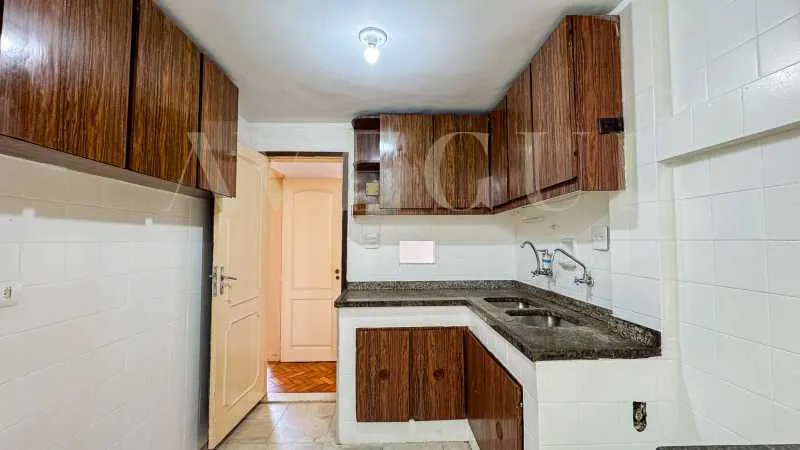 3-bedroom apartment with a walk-in closet in Rio de Janeiro — photo 14