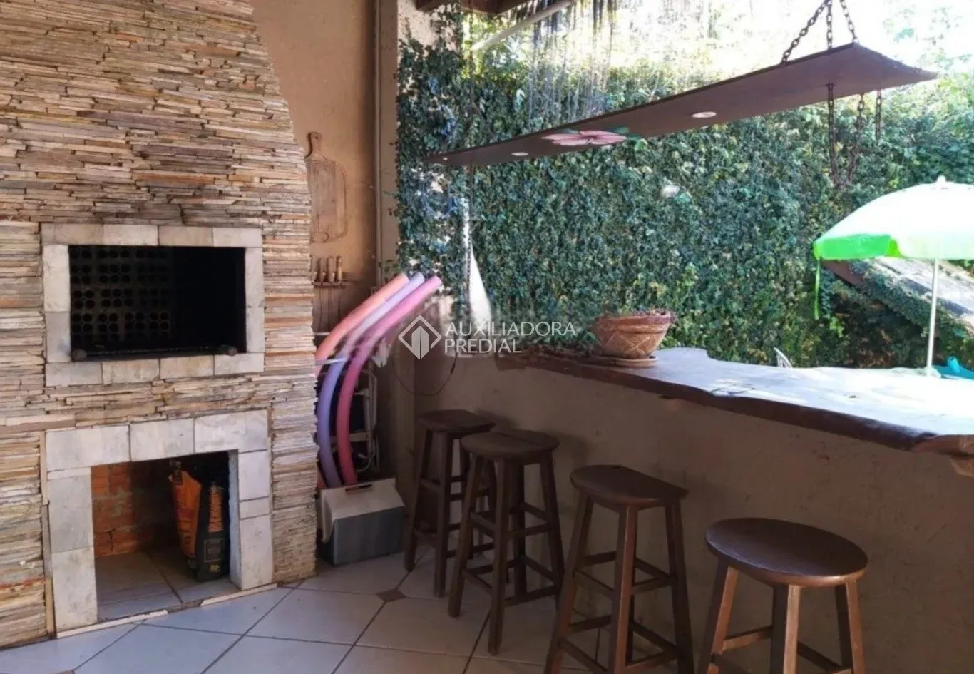Casa amueblada de 415 m² con 6 dormitorios y 3 plazas — photo 26