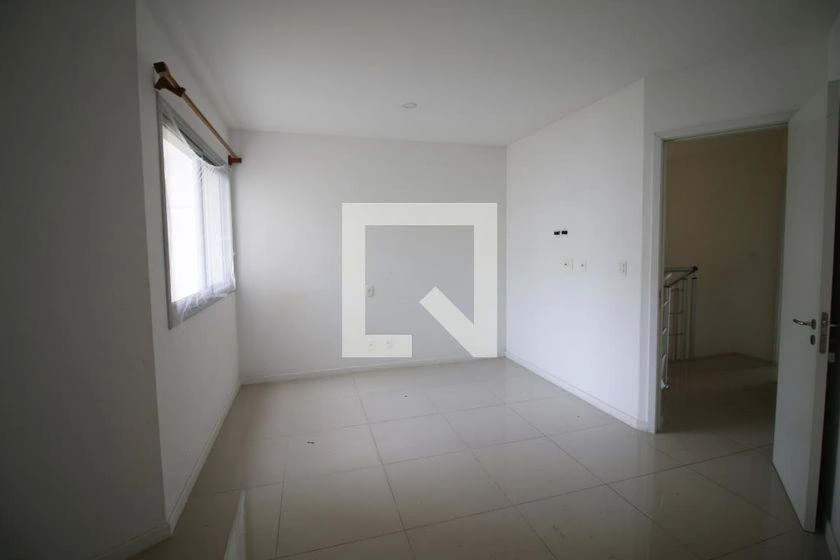 2-bedroom apartment with a mountain view in Rio de Janeiro — photo 35