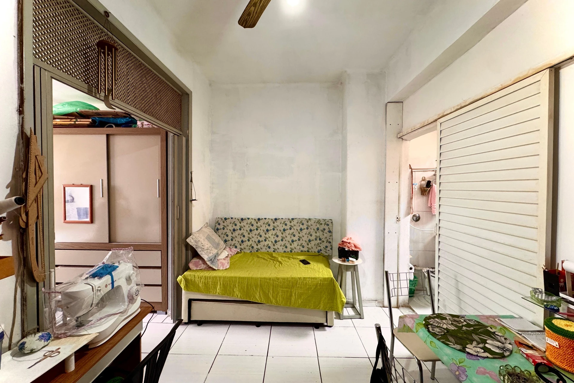 23 m² apartment with a washing machine and a home office — photo 13