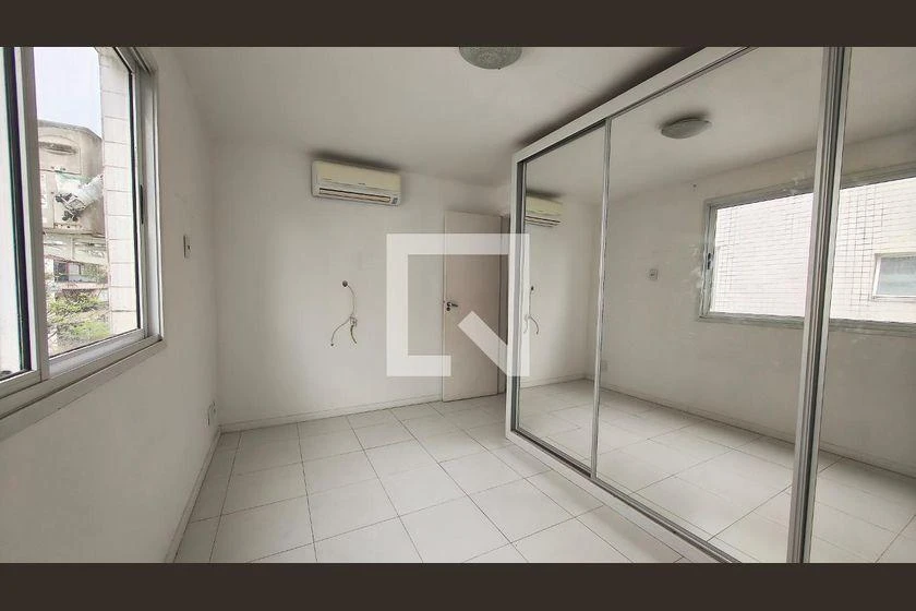 Apartamento de 2 quartos em condomínio com academia — photo 22