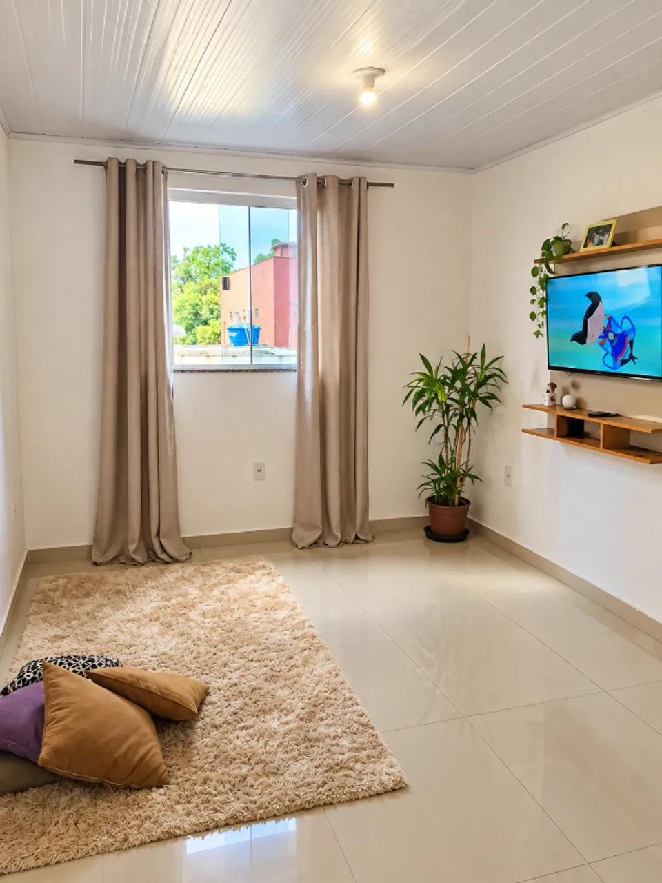 Furnished house, 30000 m², with a washing machine