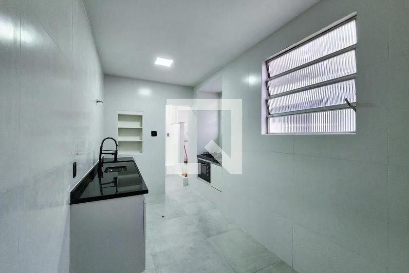 250 m² apartment with a mountain view and a walk-in closet — photo 2