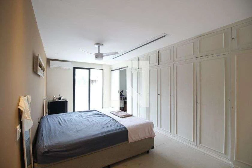 Rental penthouse with 4 bedrooms and terrace — photo 29