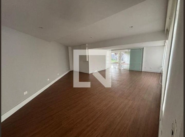 House with 3 bedrooms and a private garden — photo 7
