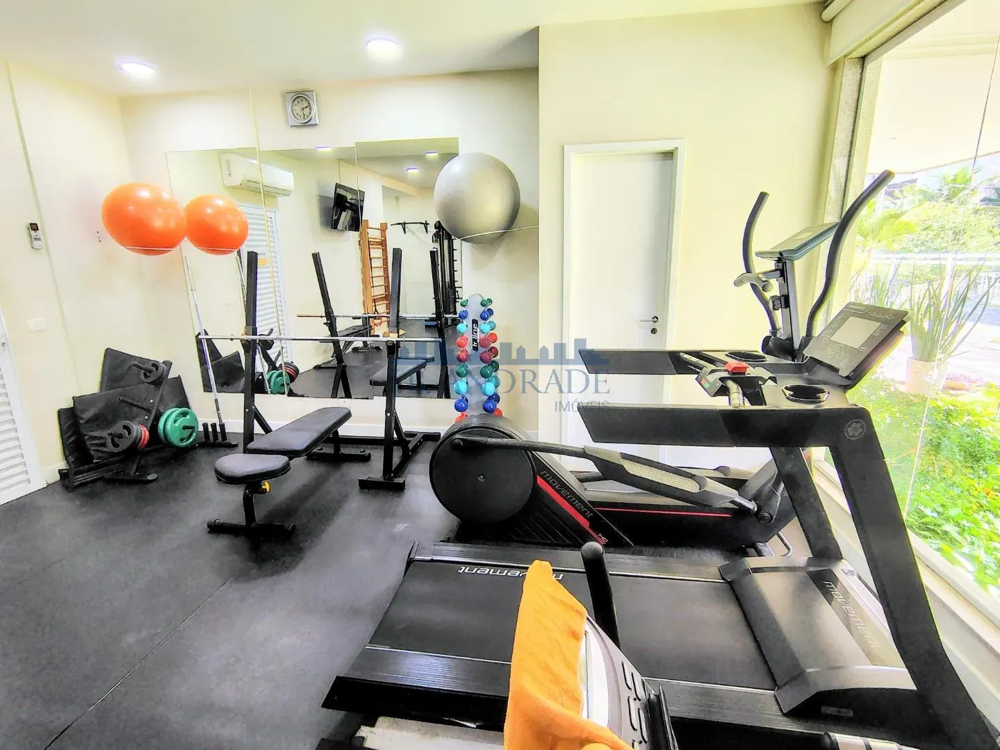 Apartamento com 4 quartos e varanda envidraçada — photo 35
