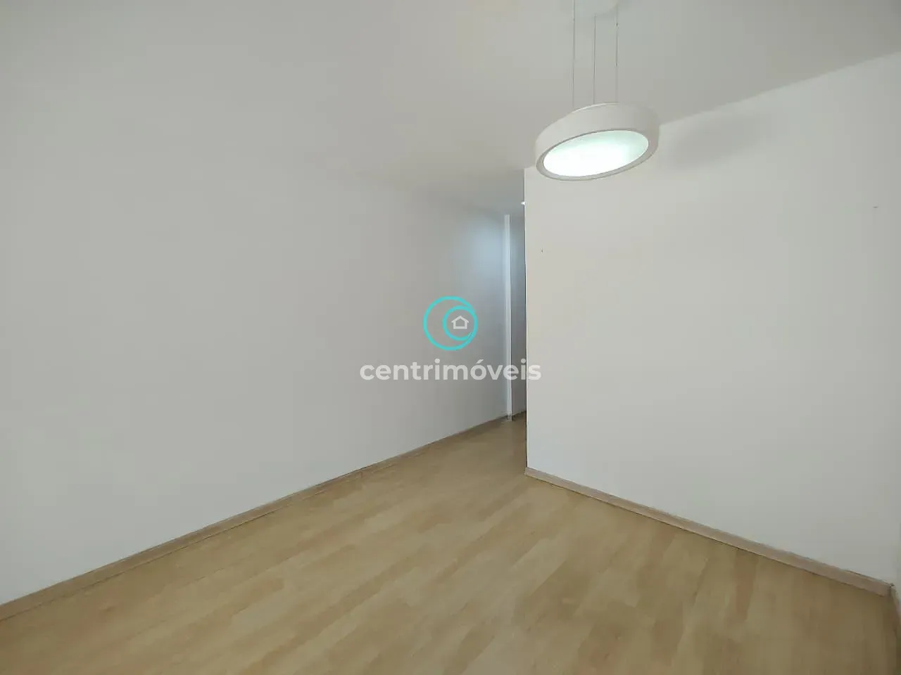 Rental apartment with 3 bedrooms and 1 suite — photo 4