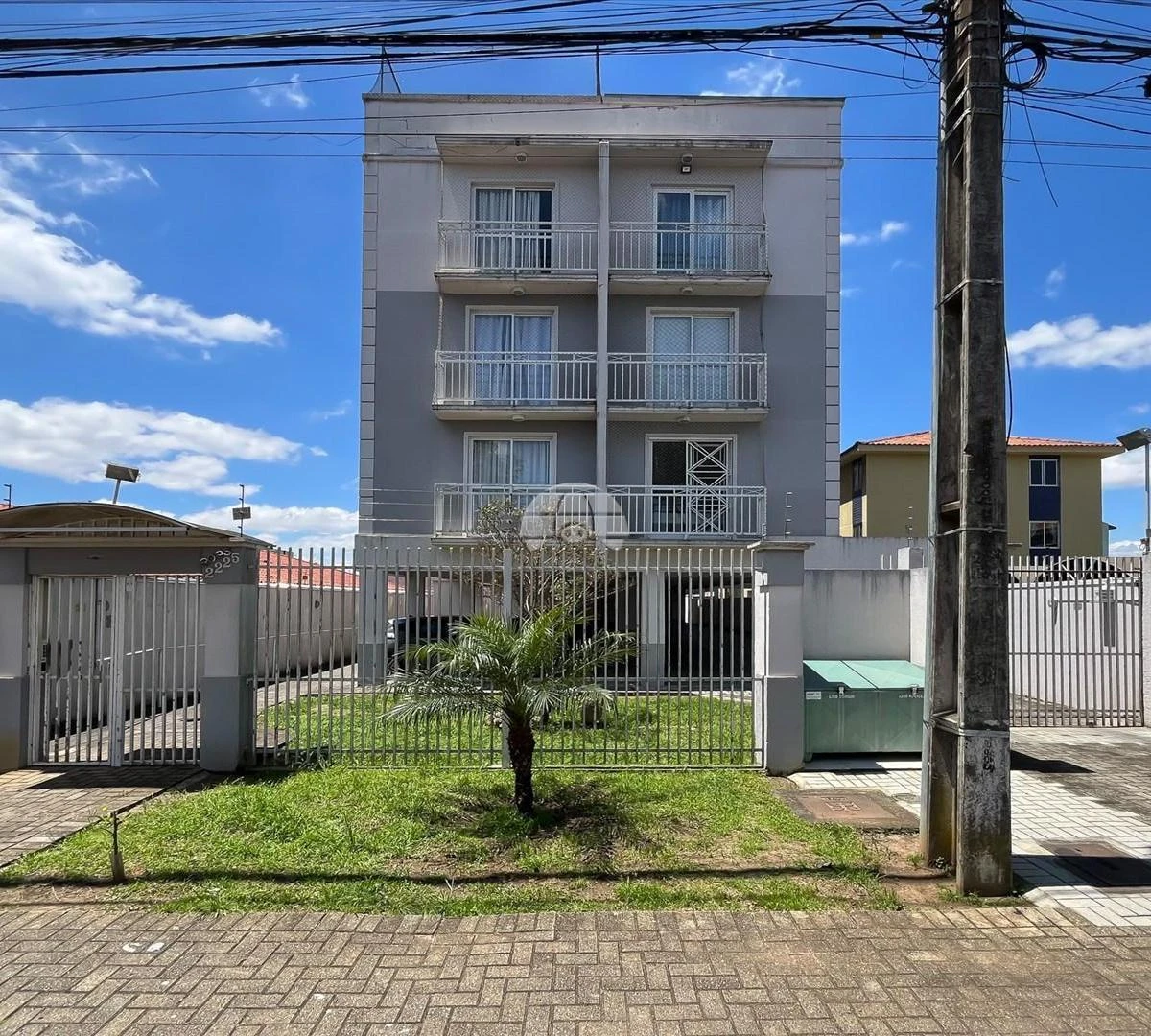 3-bedroom apartment with a home office in Curitiba — photo 13