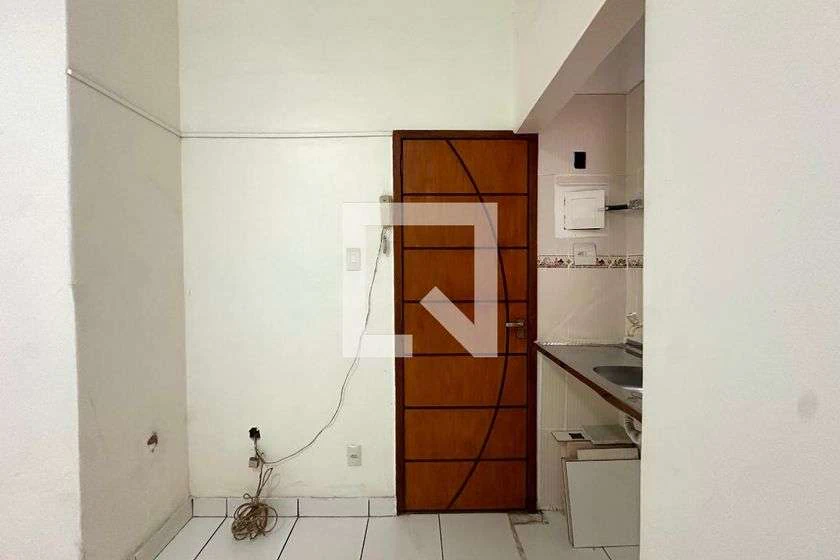 27 m² studio with 1 bedroom and 1 bathroom — photo 17