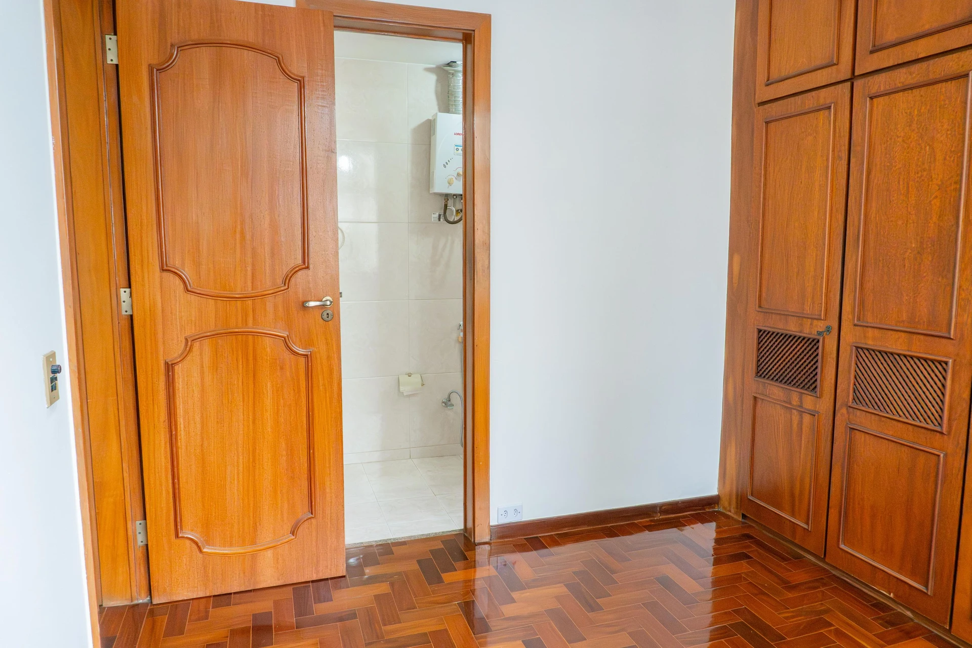 3 quartos e vista para as montanhas: apartamento de 120 m² — photo 48
