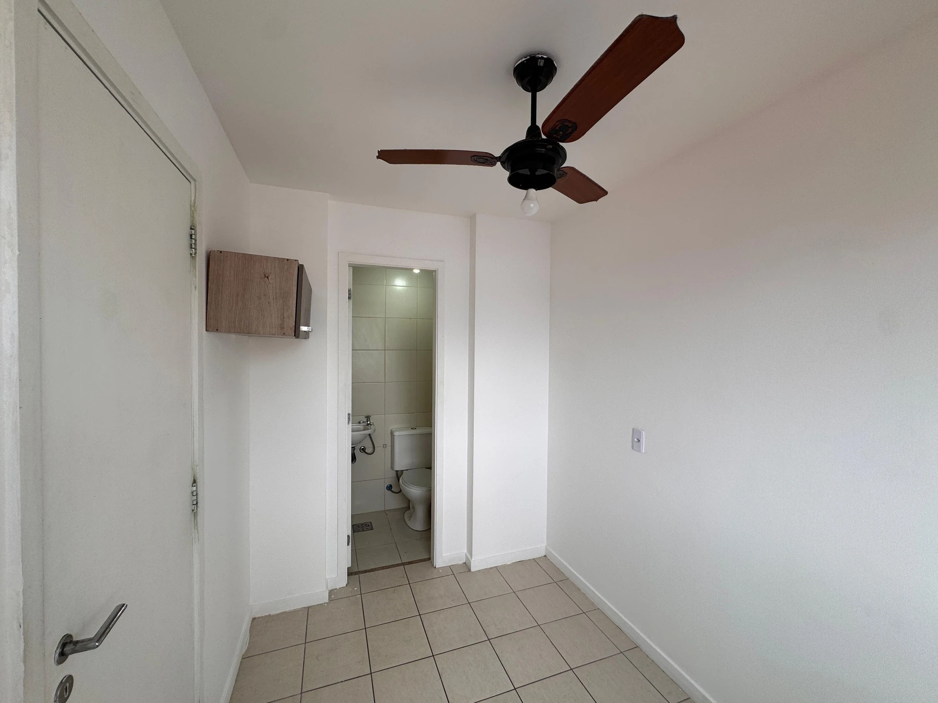 Mountain view in a 2-bedroom apartment, 74 m² — photo 22