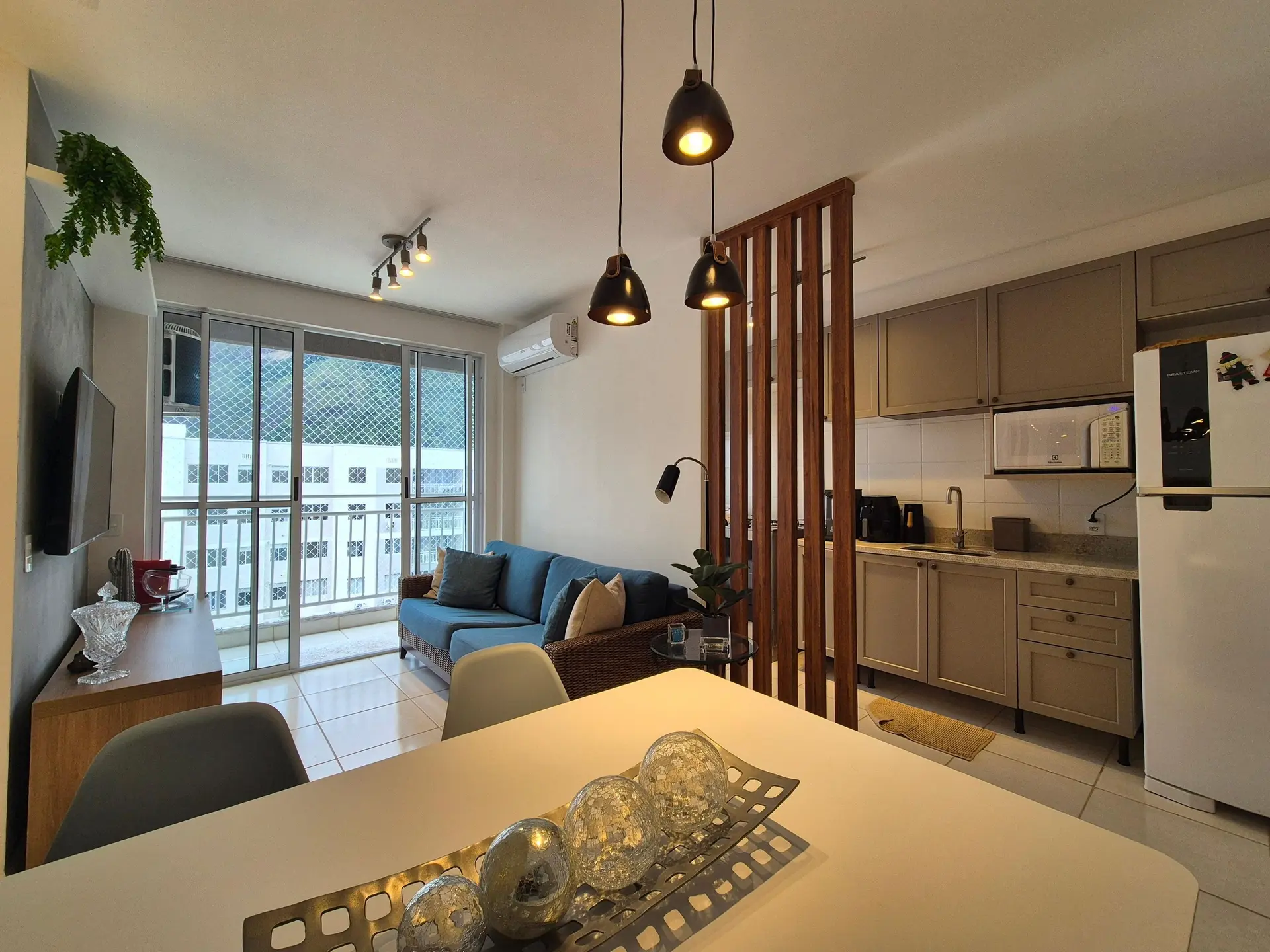 2-bedroom apartment with a home office — photo 8