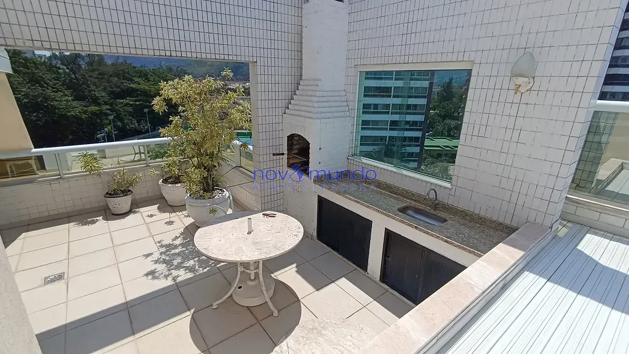 Apartment, 188 m², with a home office