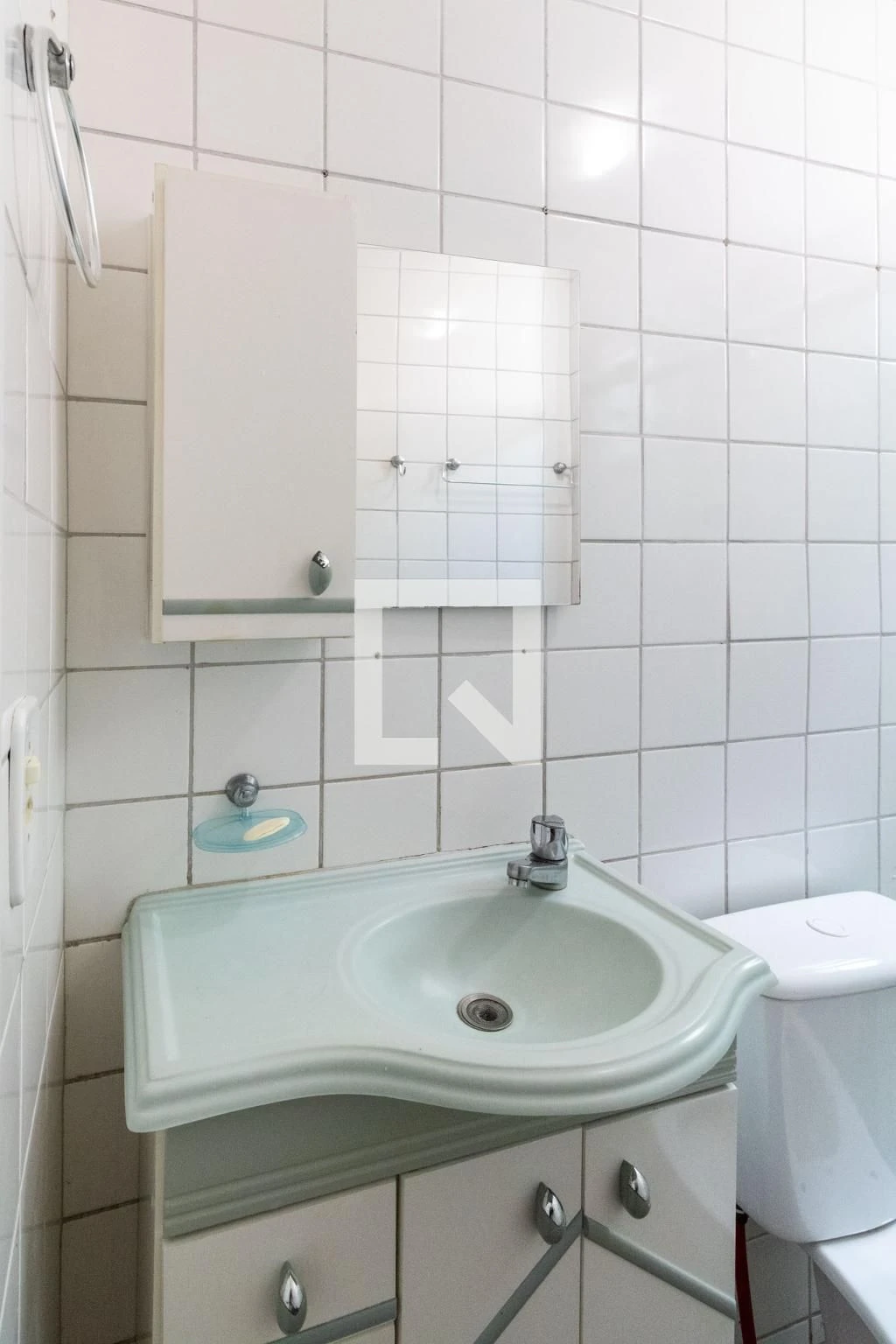 Apartamento com 2 quartos, 1 banheiro e varanda — photo 16