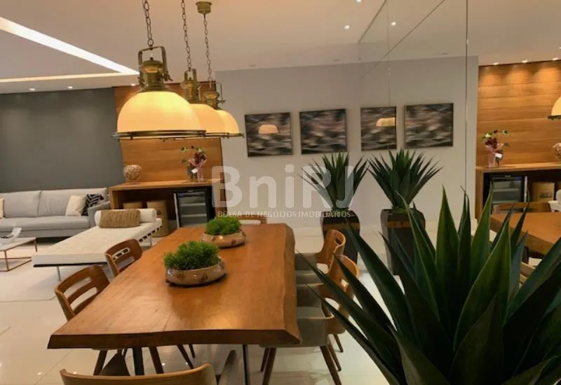 Apartamento mobiliado de 260 m² com 4 dormitórios e churrasqueira — photo 53
