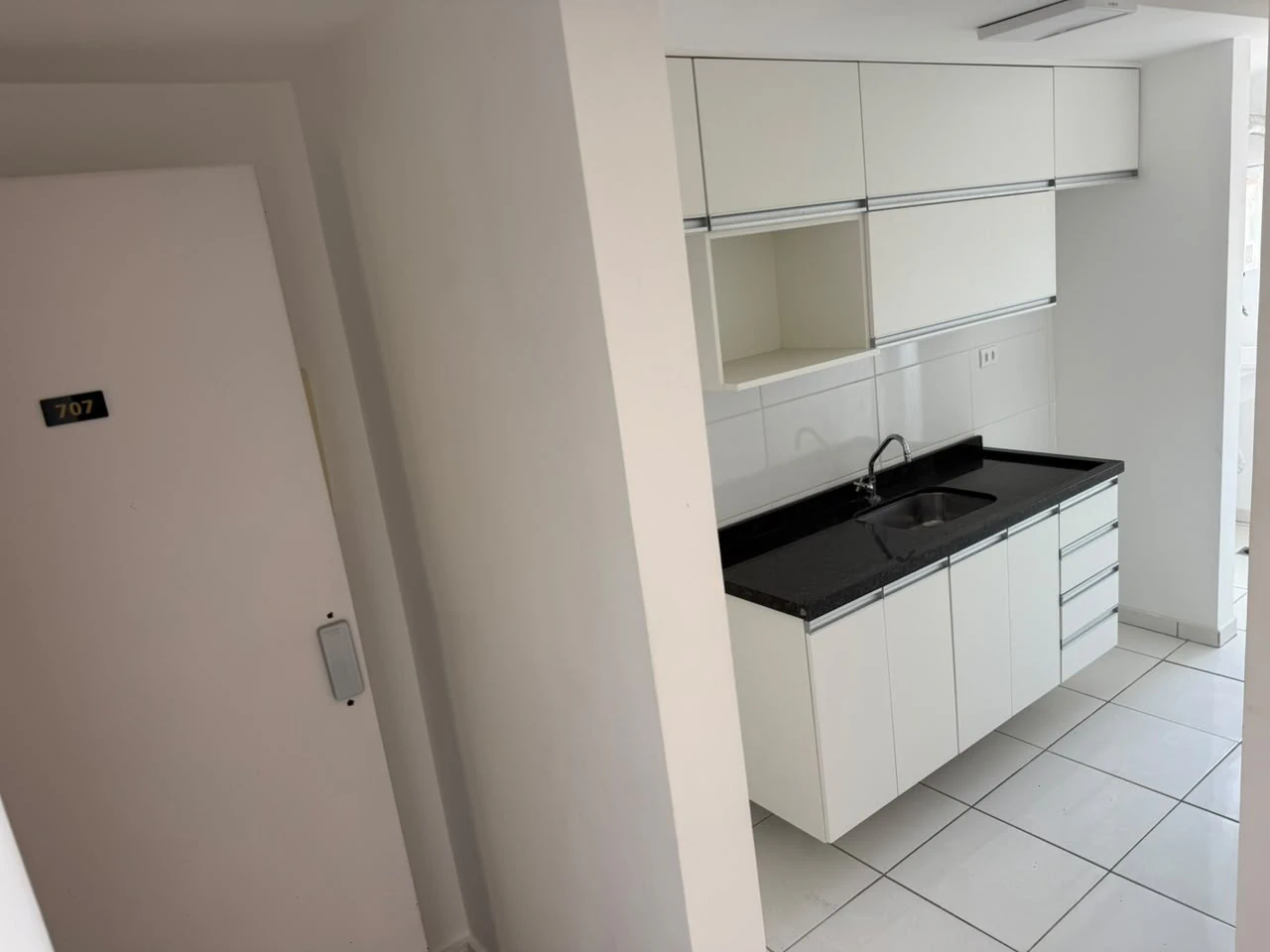 Apartamento de 3 quartos com suíte e área de 140 m²