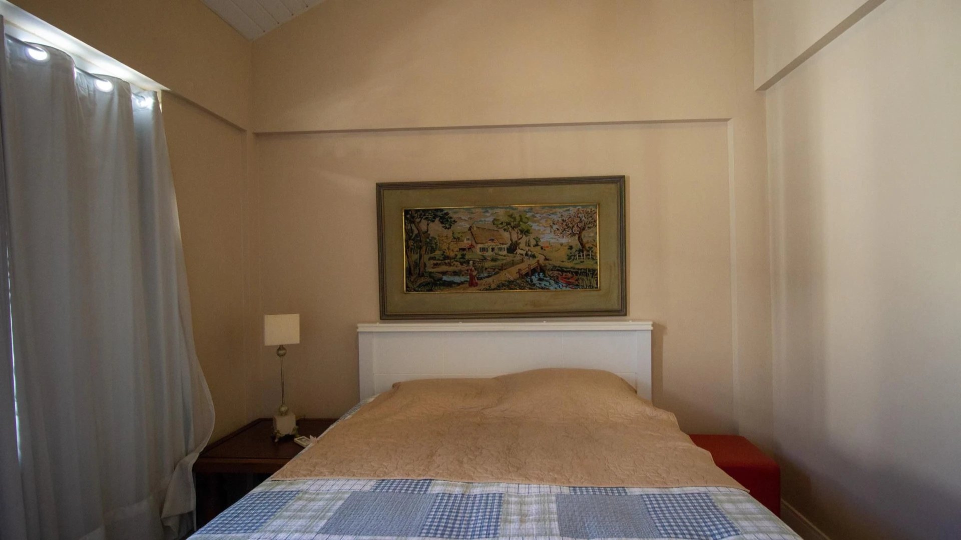Furnished house with 4 bedrooms and private garden — photo 32