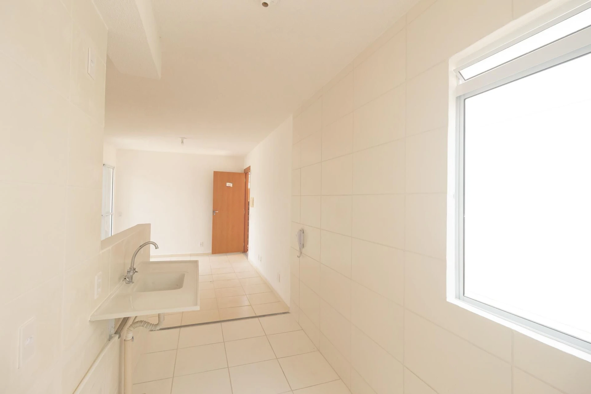 2-bedroom apartment with balcony and shared pool — photo 34