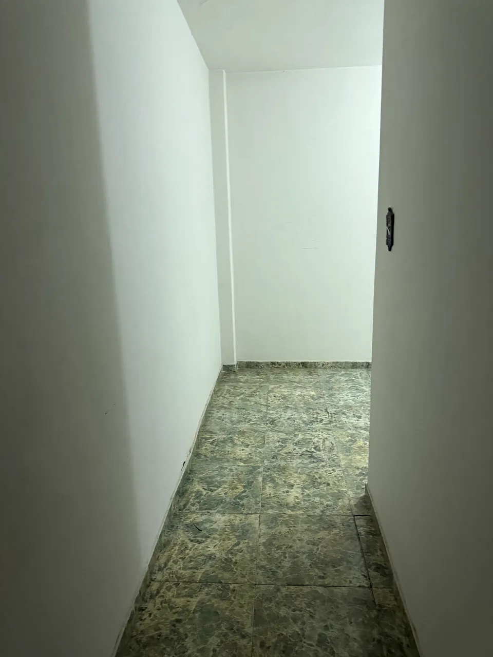 Apartment with no parking, 3 bedrooms and 2 bathrooms — photo 11