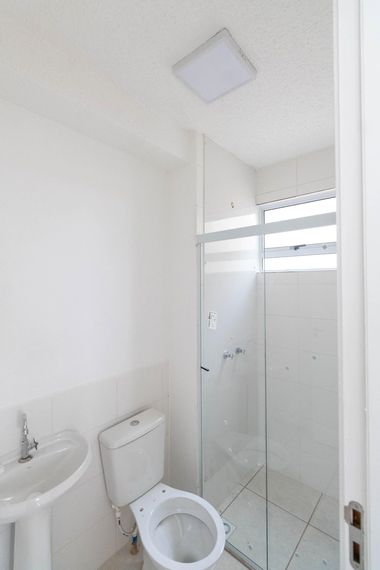Apartamento de 2 quartos em condomínio com academia — photo 10