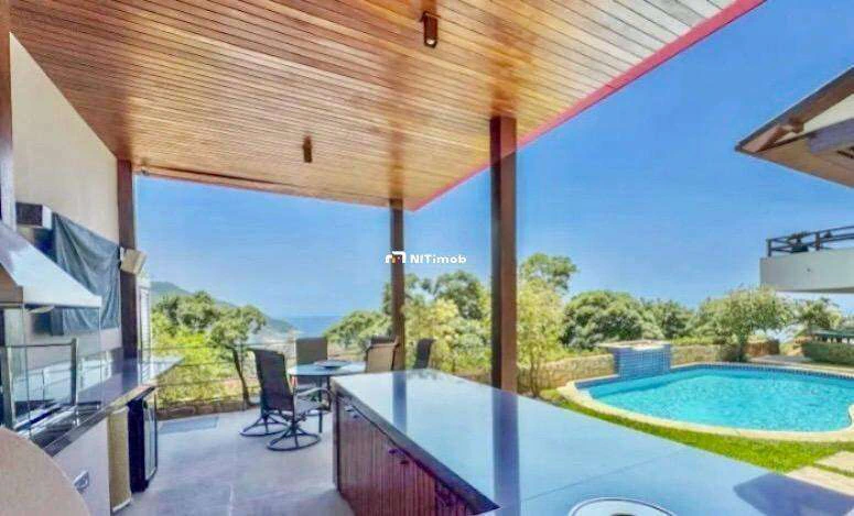 Unfurnished 6-bedroom house with 950 m² — photo 15