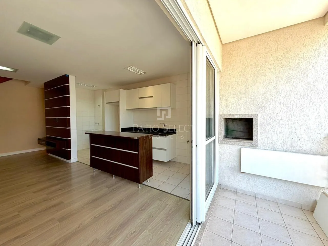 3-bedroom apartment with a washing machine in Curitiba — photo 24