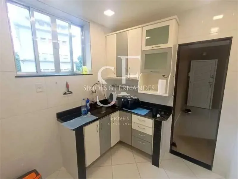 Unfurnished apartment with 3 bedrooms and 3 bathrooms — photo 14