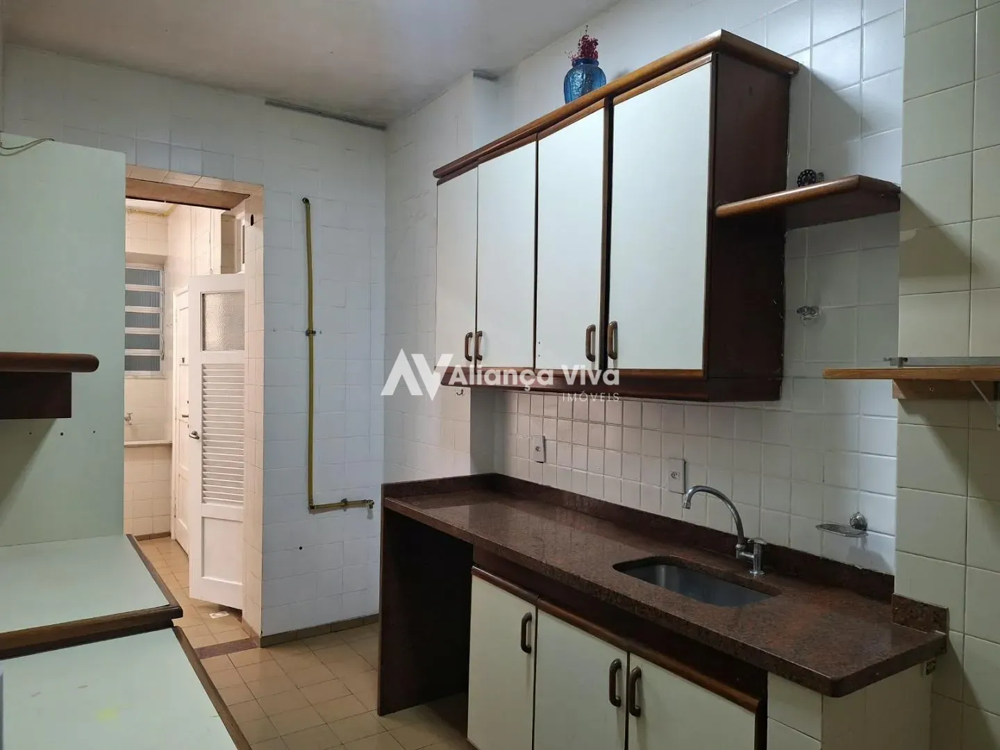 Квартира з 3 спальнями та пральною машиною — photo 16