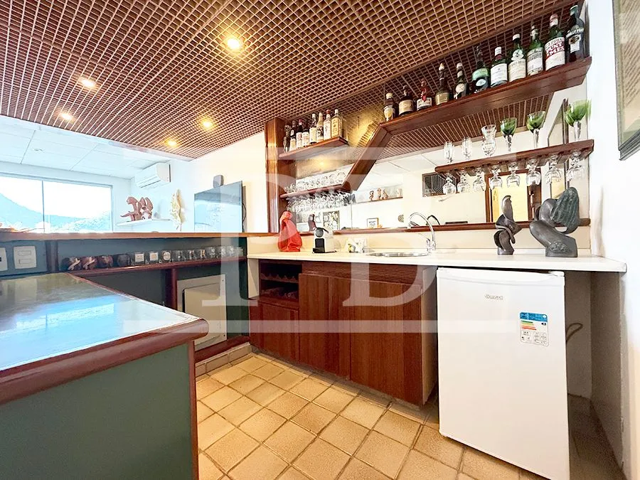 Furnished apartment with 3 bedrooms and 3 bathrooms — photo 11