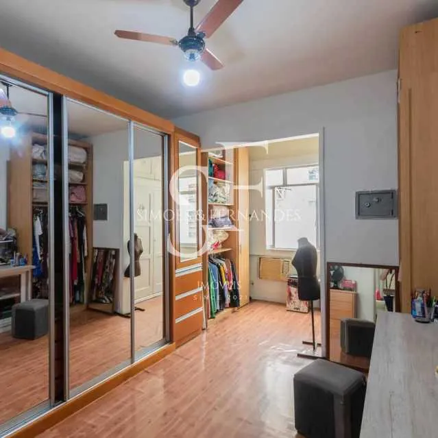 4-bedroom house with a bathtub in Rio de Janeiro — photo 12
