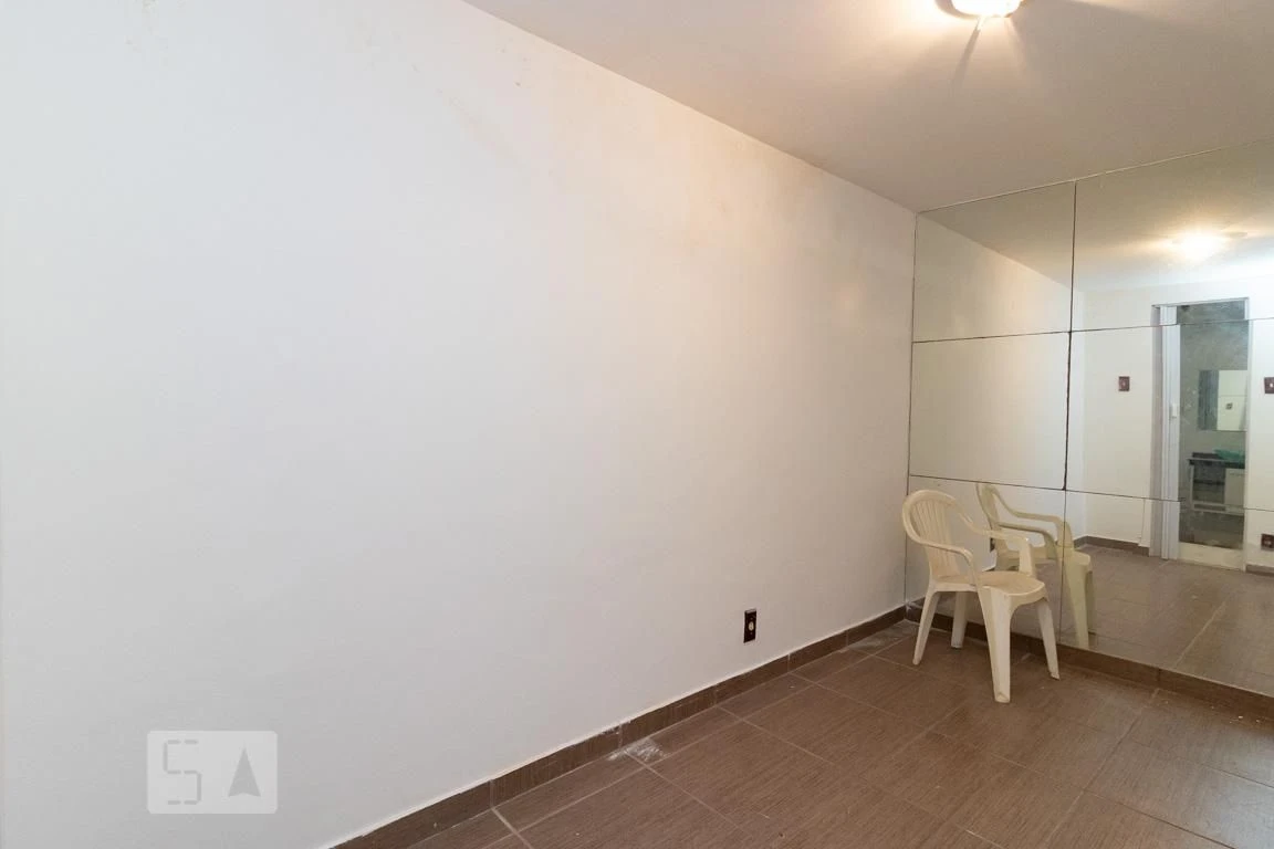 4-bedroom house with closed kitchen, 3 baths and parking — photo 40