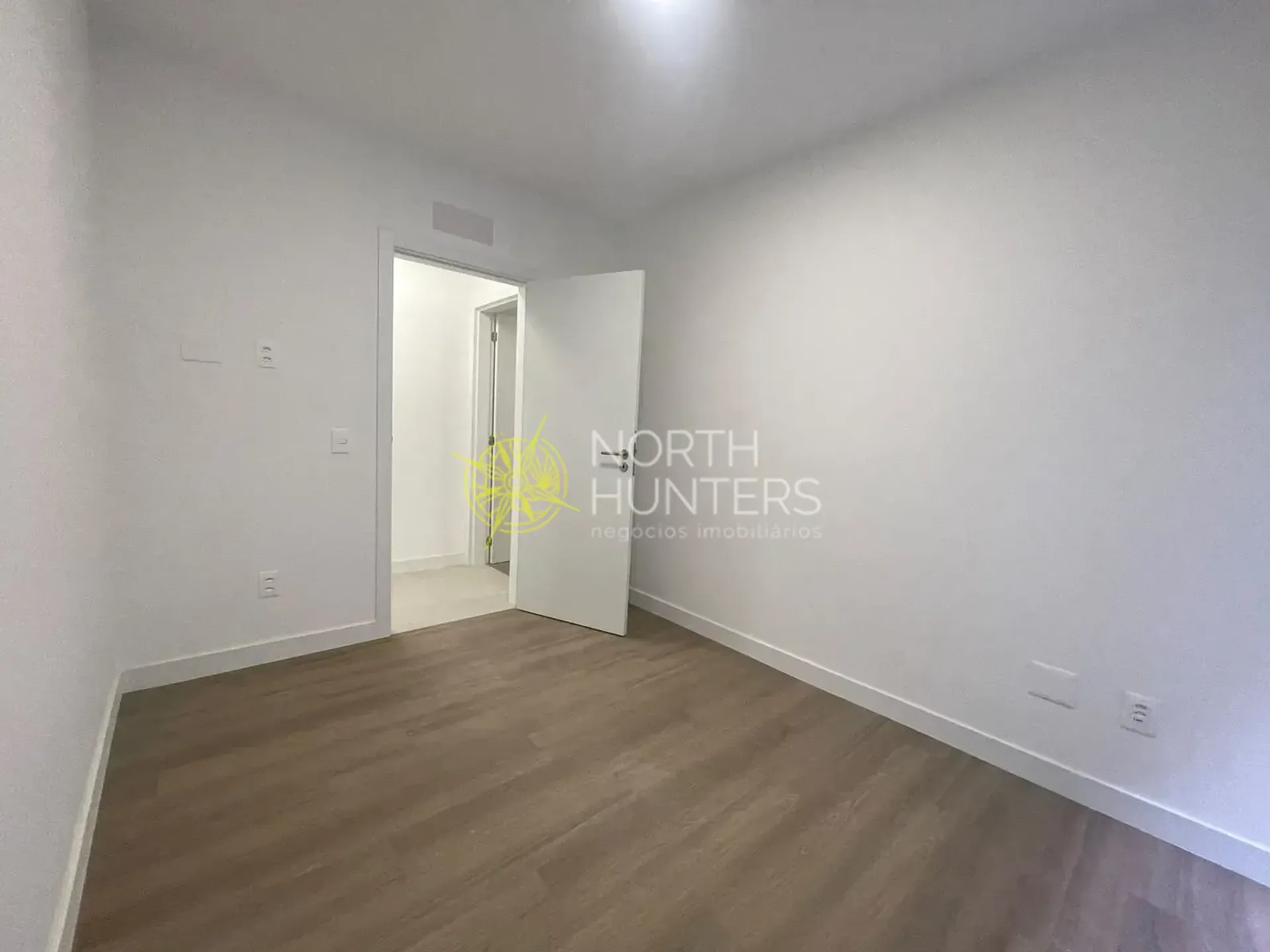2-bedroom apartment in a building with a sauna — photo 4