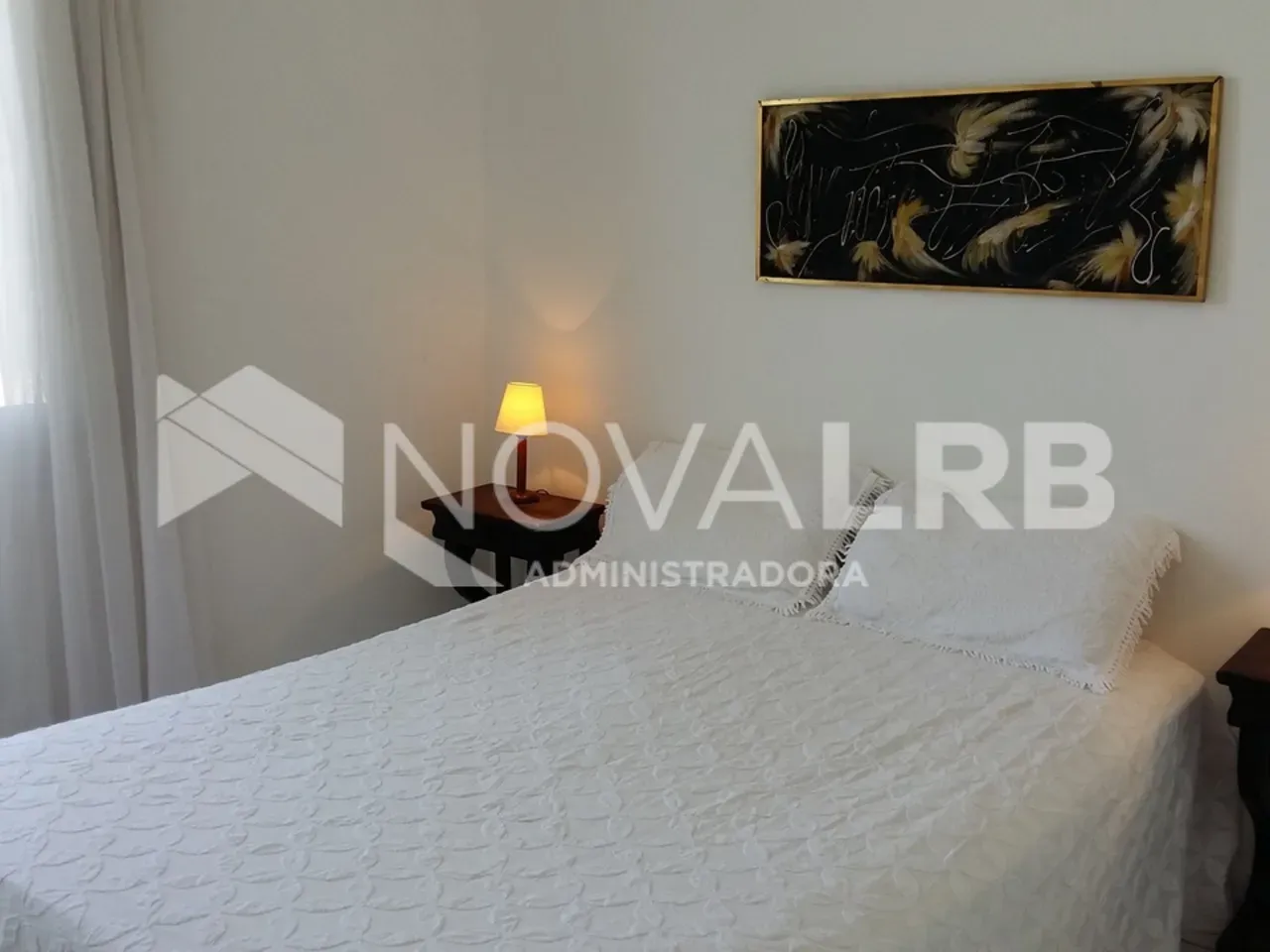 Furnished 1-bedroom apartment with no parking — photo 8