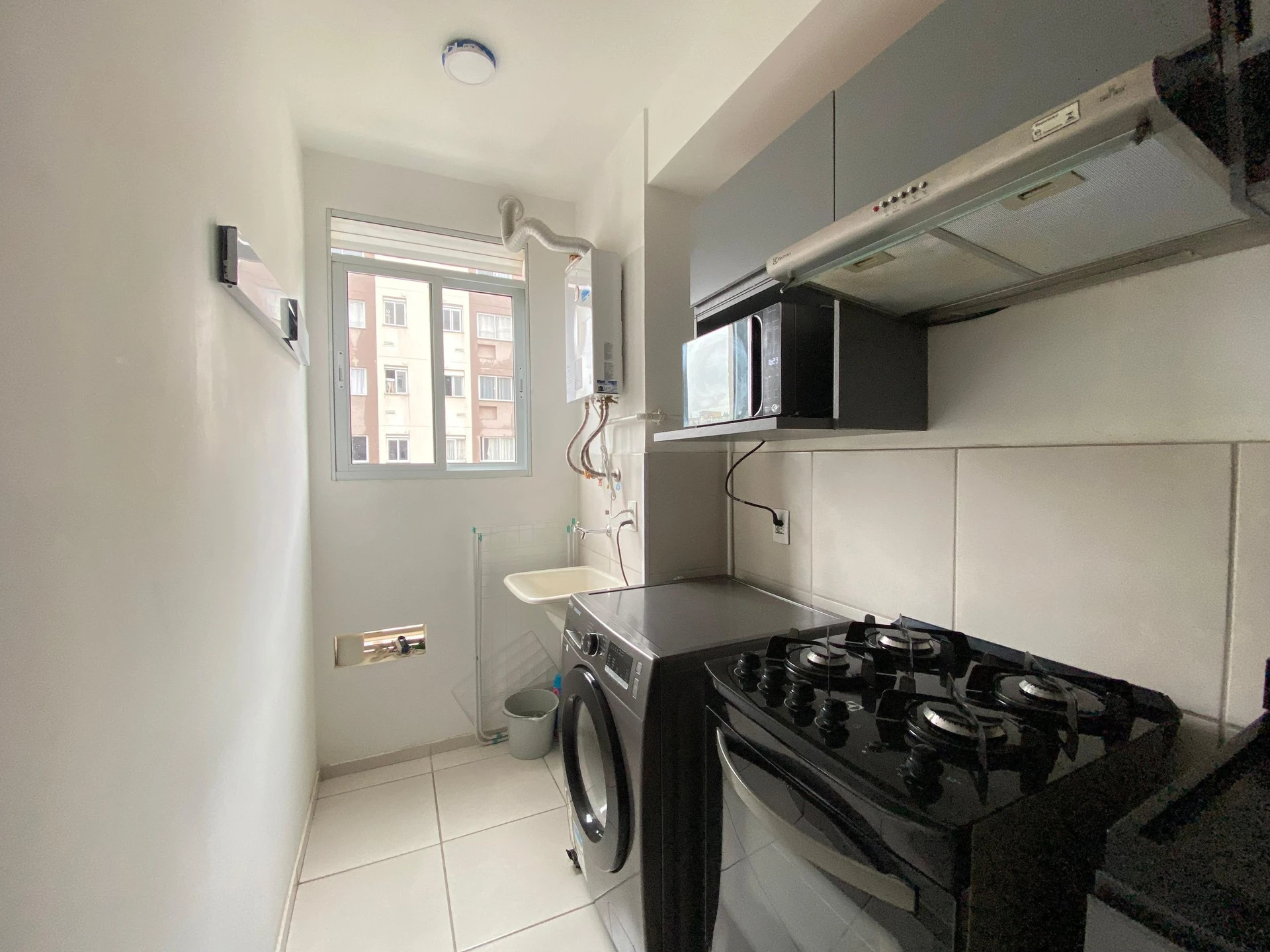 2-bedroom apartment with a washing machine — photo 18