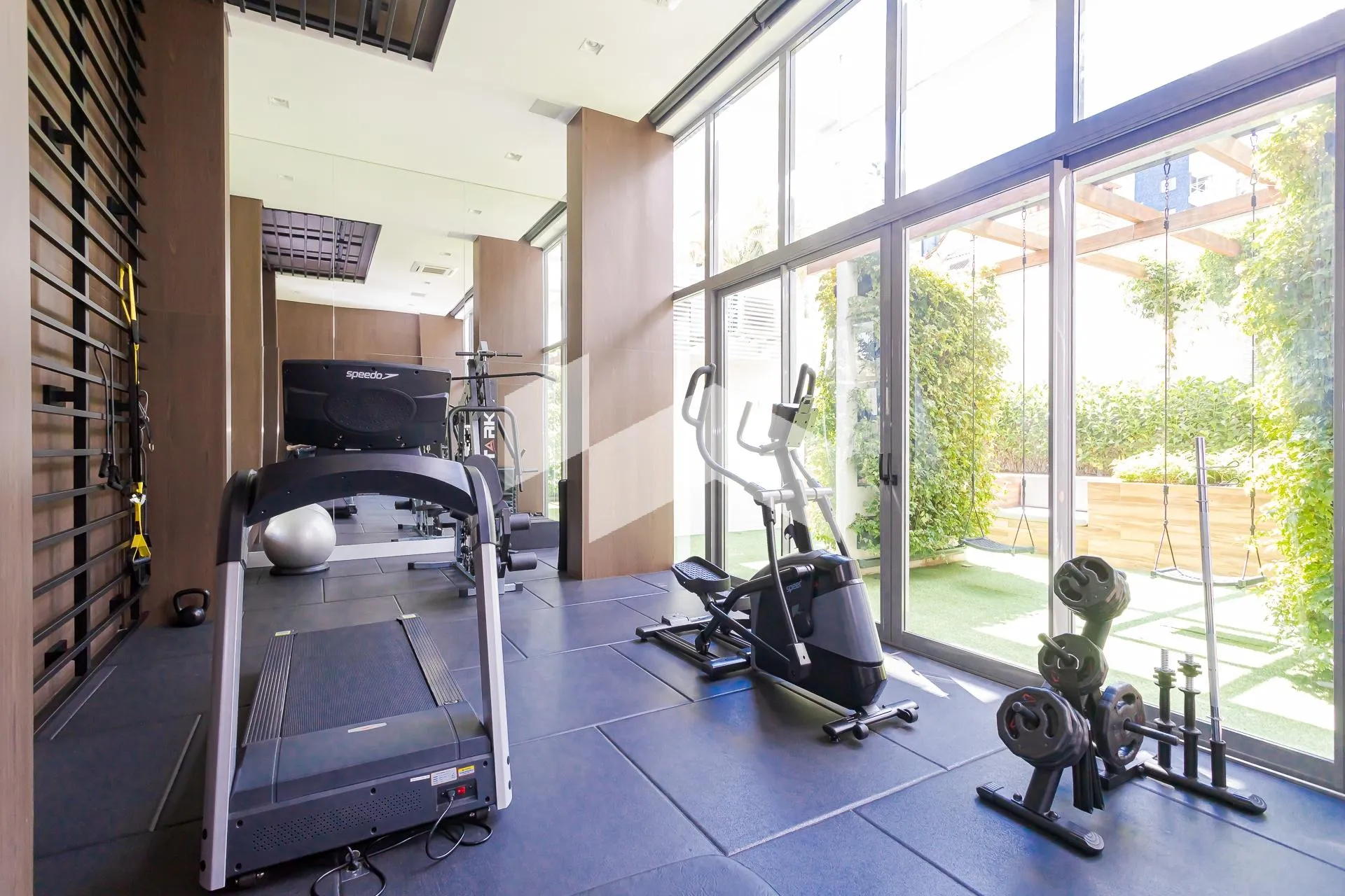 152 m² apartment with 3 en-suite bedrooms and parking — photo 37