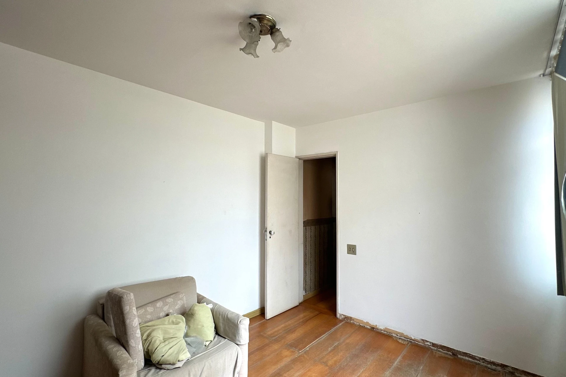 Apartamento amueblado de 3 dormitorios y cocina cerrada — photo 49
