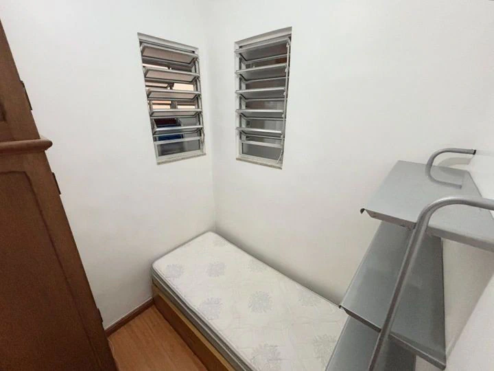 Furnished 2-bedroom apartment with 2 bathrooms and 60 m², no parking — photo 18