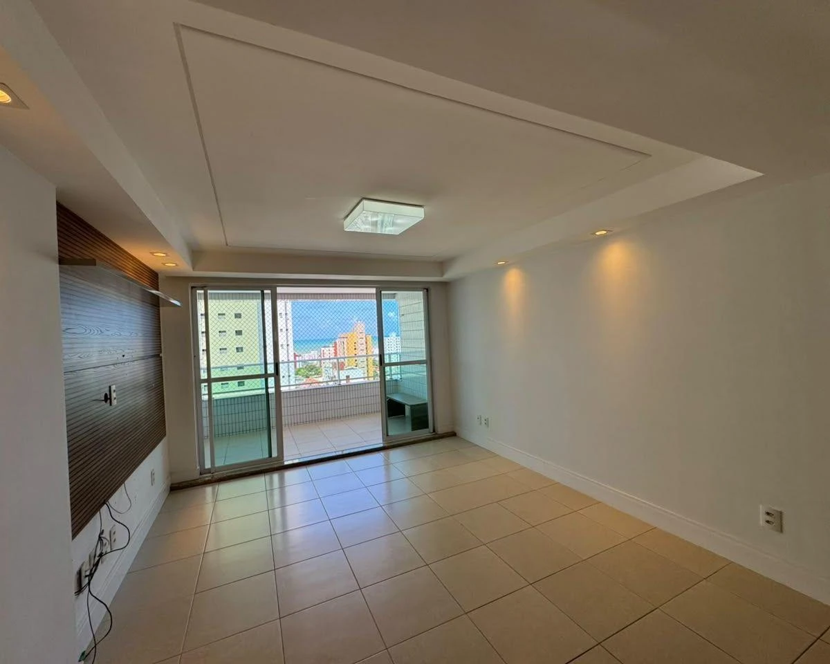 Apartamento, 142 m², com espaço de home office