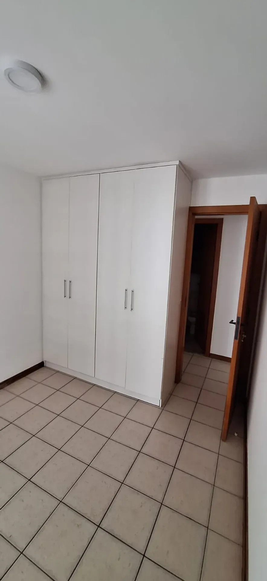 70 m² apartment with 2 bedrooms and 2 bathrooms — photo 30