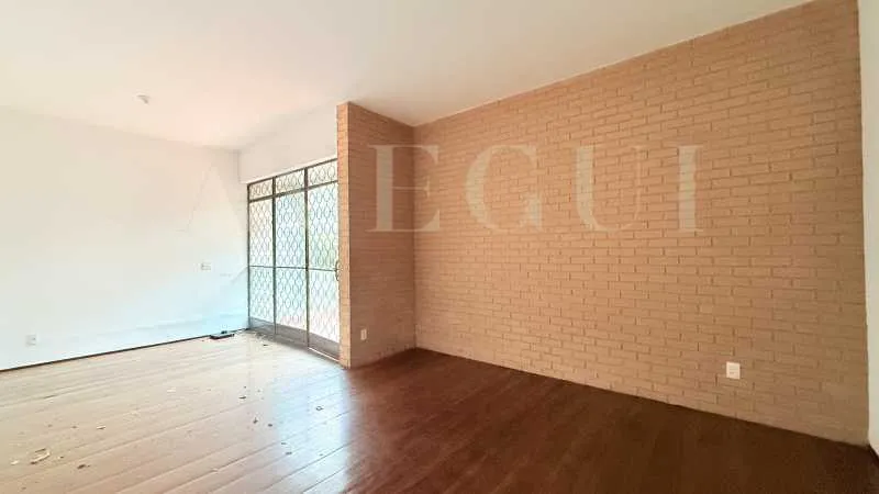 House, 266 m², with a mountain view — photo 20