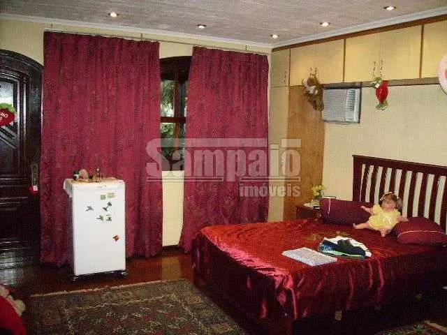 4-bedroom house with 2 bathrooms and a balcony grill — photo 29