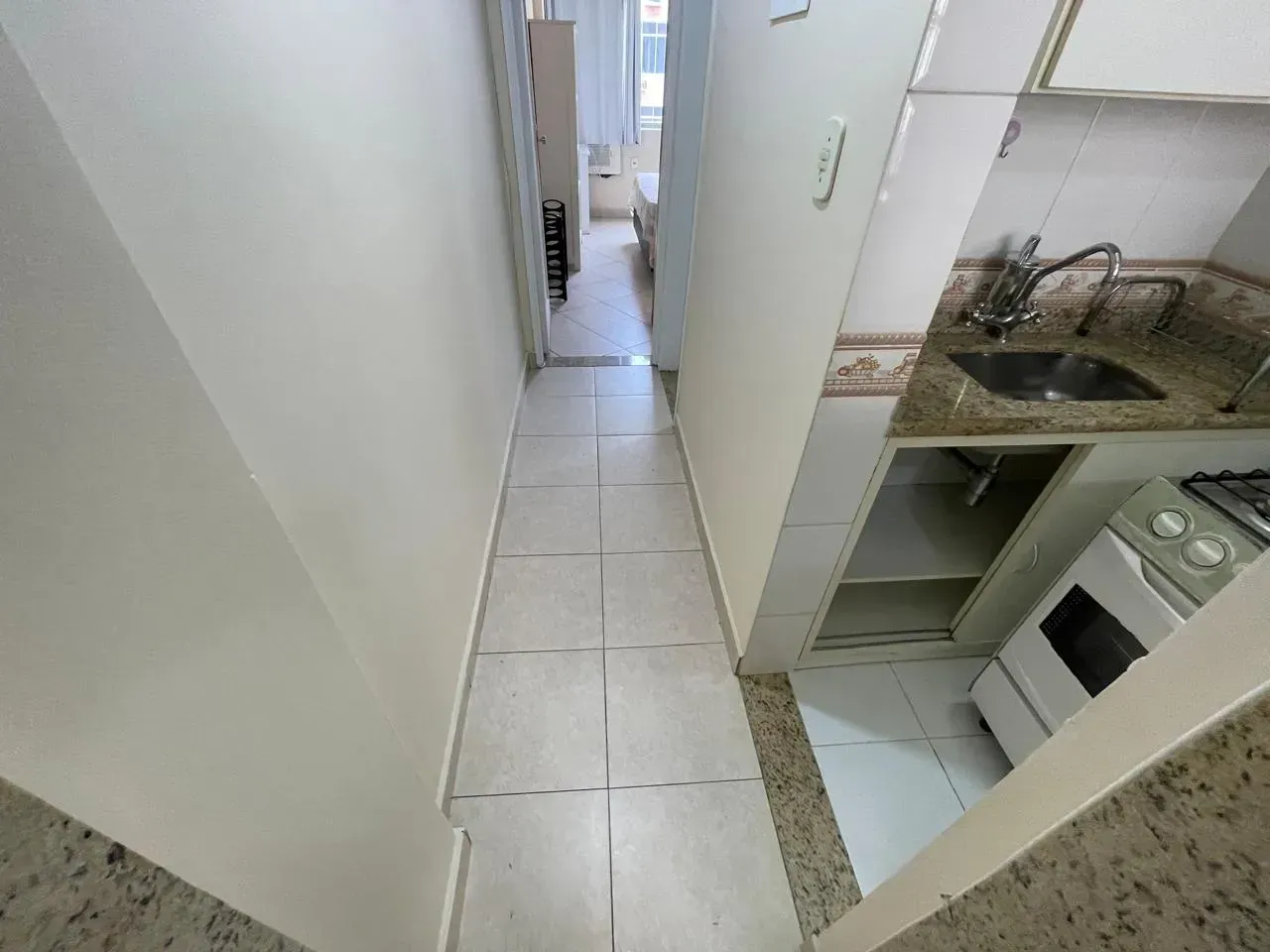 Furnished apartment with 1 bedroom and 1 bathroom — photo 14
