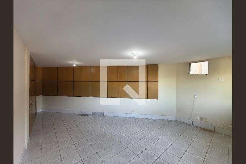Condo house with 3 bedrooms and 180 m² — photo 16