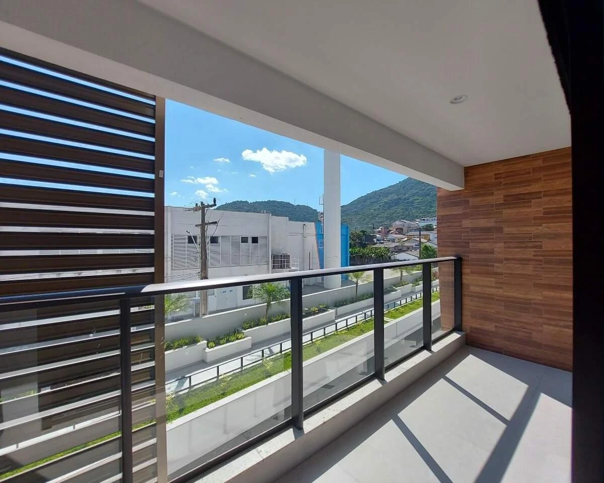 Furnished apartment, 48 m², with a mountain view — photo 6