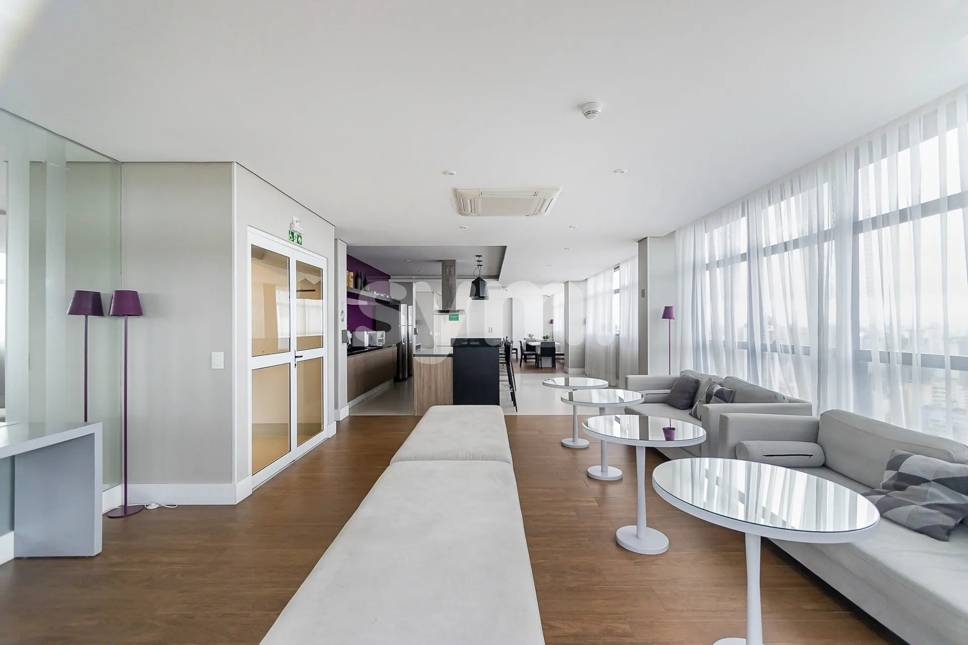 Furnished 2-bedroom apartment with a balcony grill — photo 71