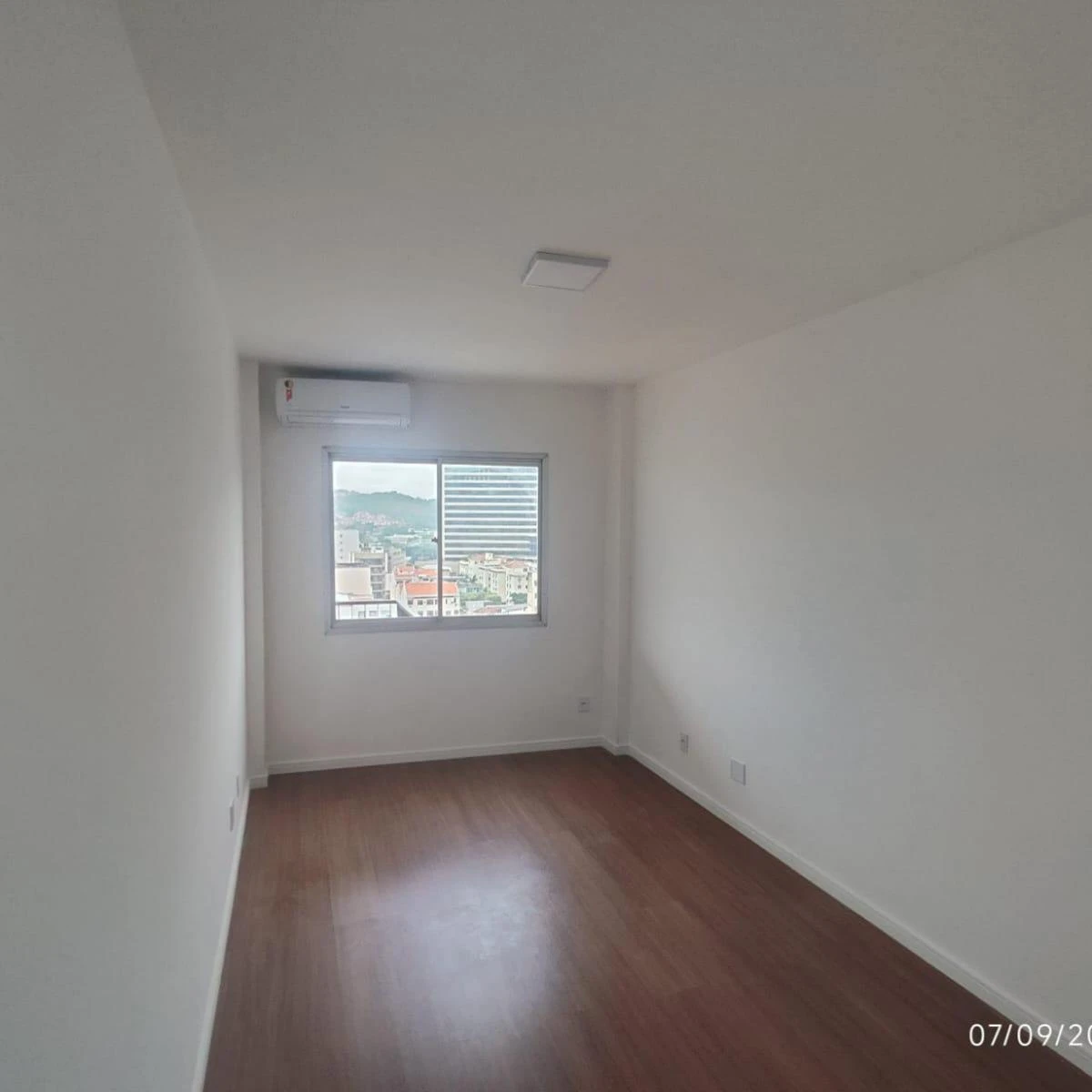 Дуплекс-пентхаус 138 м² з 2 спальнями та терасою — photo 2