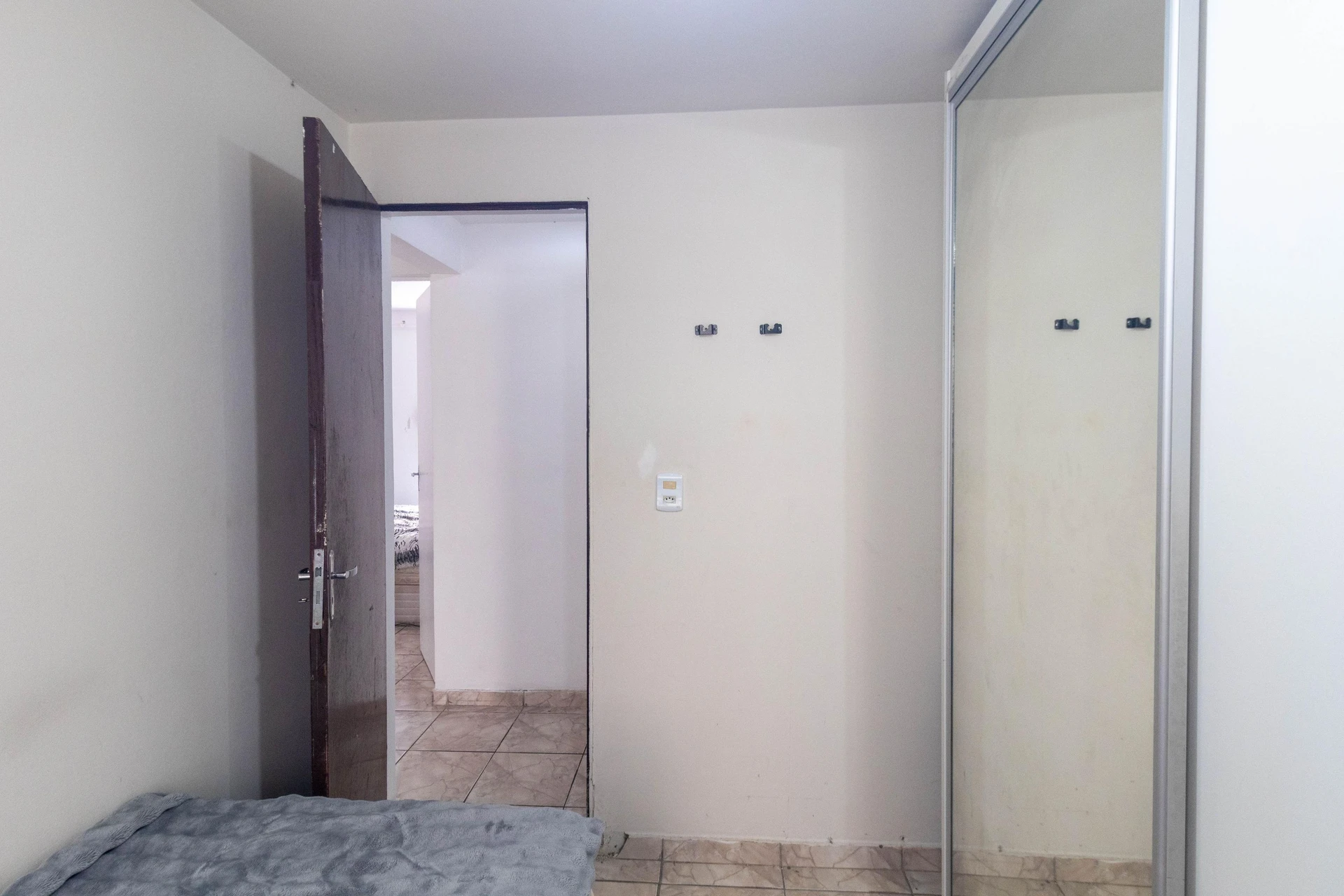 Квартира 75 м² з пральною машиною та робочим місцем — photo 20